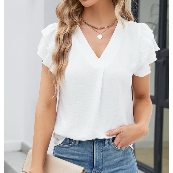 NWT! Blooming Jelly Blouse - Picture 1 of 5